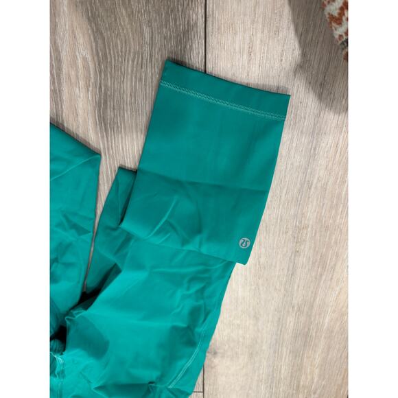 Lululemon Swift Speed High-Rise Crop 23"
Maldives Green - Picture 5 of 7